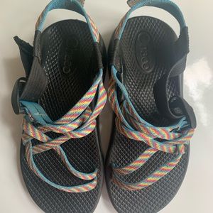 Chacos kids size 2 blue